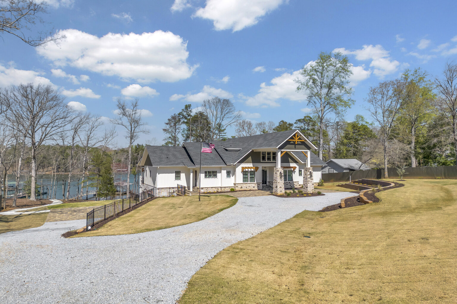 Cedar Ridge – Reflection Custom Homes